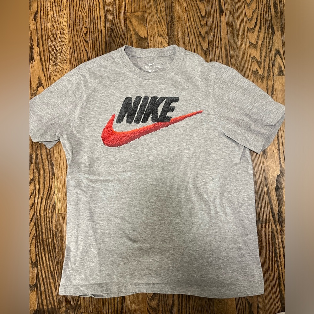 Nike Heather Gray Tee